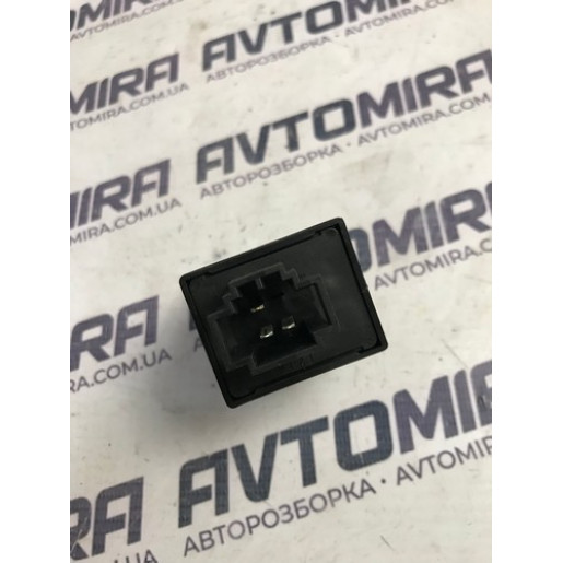 Реле Airbag Skoda Fabia 2 2007-2014 5J0959631A